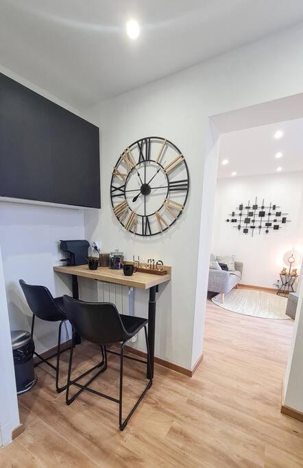 Apartamento Le Petit Cosy /Proche Disney - Paris / Wifi - Netflix Meaux Exterior foto